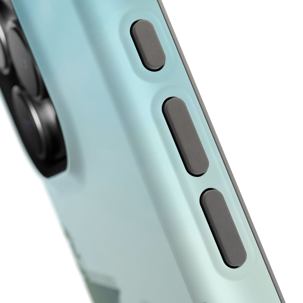 Grand Theft Auto Beach MagSafe iPhone Case